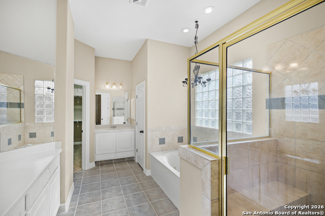 Image 20 of 49 For 18 Champion  