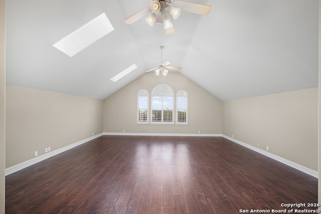 Image 29 of 49 For 18 Champion  