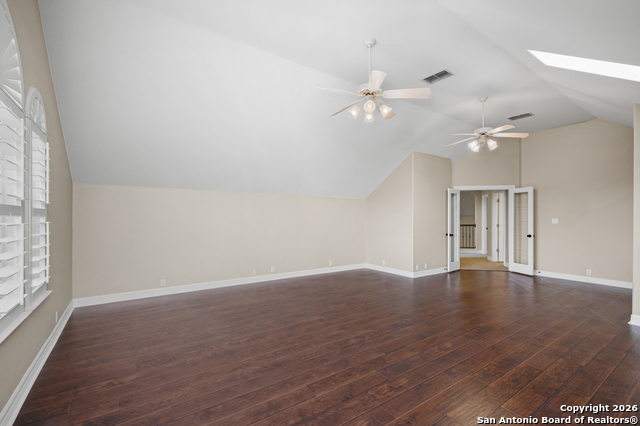 Image 30 of 49 For 18 Champion  