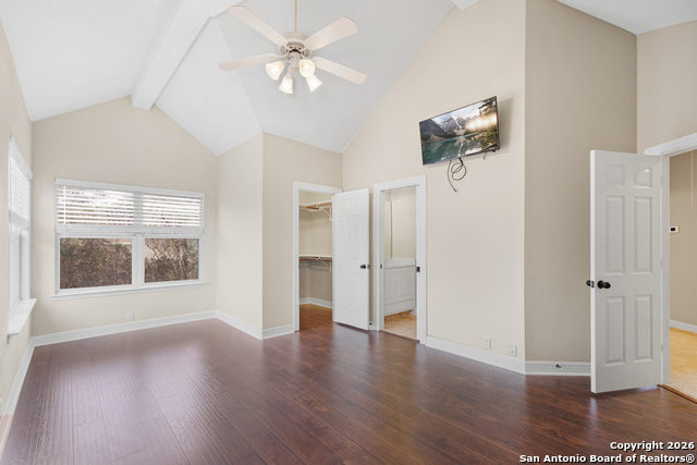 Image 32 of 49 For 18 Champion  