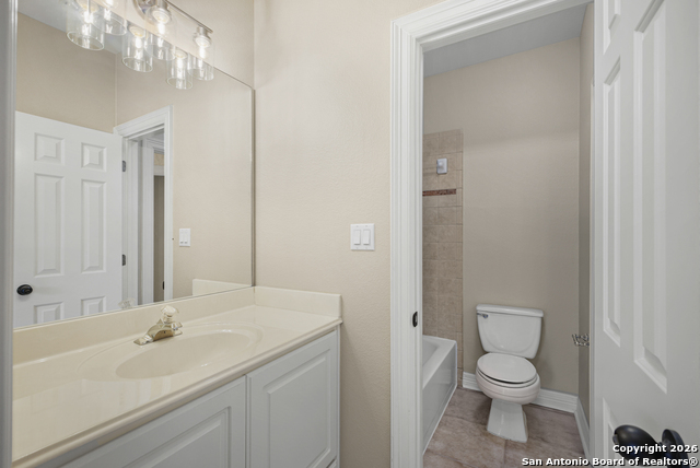 Image 33 of 49 For 18 Champion  