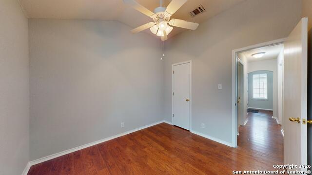 Image 16 of 34 For 8010 Seminario