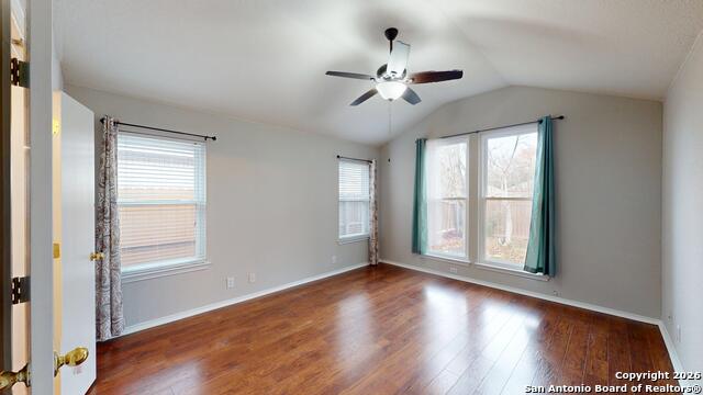 Image 23 of 34 For 8010 Seminario