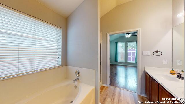 Image 28 of 34 For 8010 Seminario