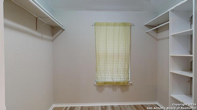 Image 29 of 34 For 8010 Seminario