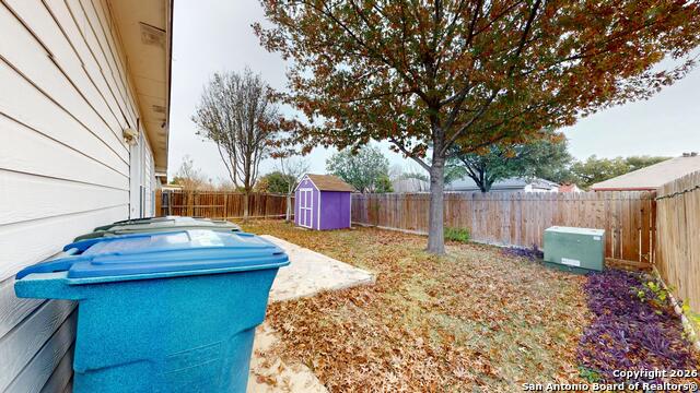 Image 32 of 34 For 8010 Seminario