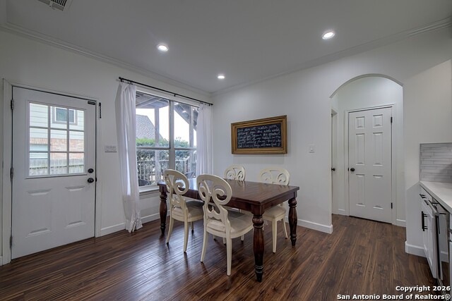 Image 18 of 35 For 19442 Mill Oak