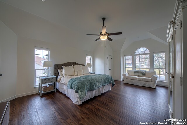 Image 23 of 35 For 19442 Mill Oak