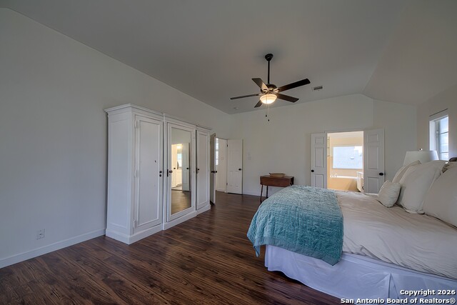 Image 24 of 35 For 19442 Mill Oak