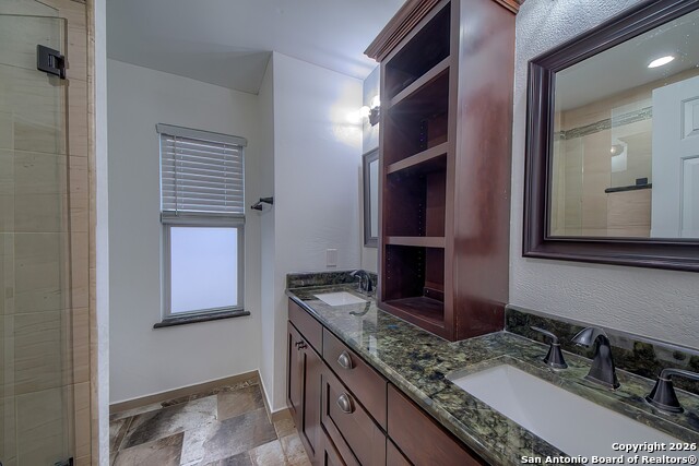 Image 29 of 35 For 19442 Mill Oak