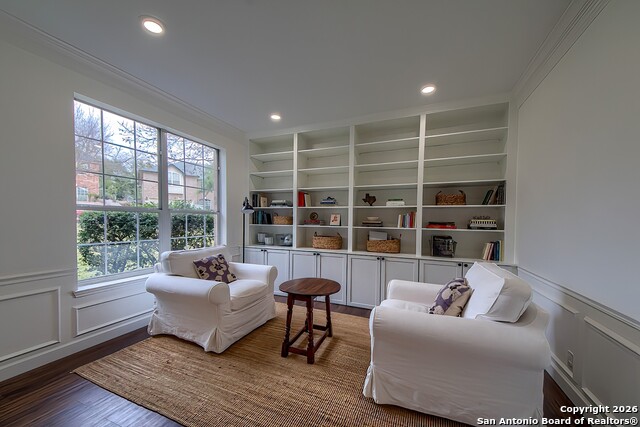 Image 5 of 35 For 19442 Mill Oak