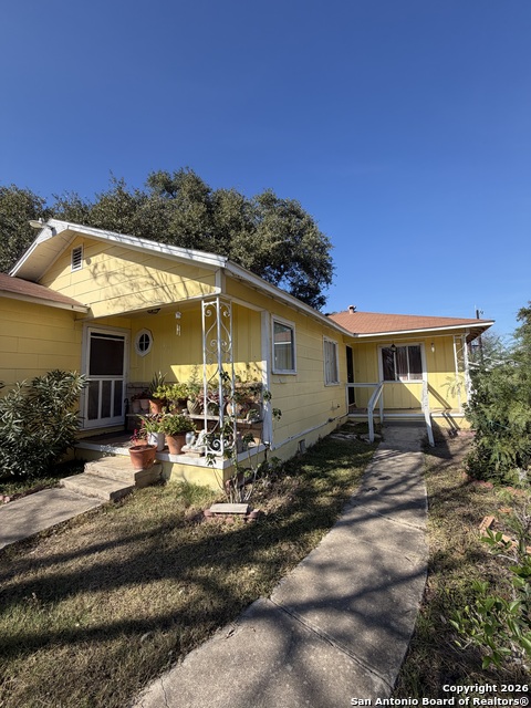 Image 2 of 21 For 917 San Francisco