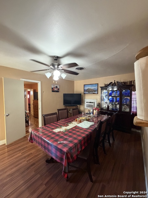 Image 8 of 21 For 917 San Francisco