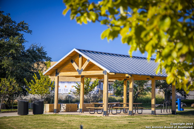 Image 17 of 21 For 379 Borchers Blvd