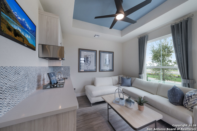 Image 9 of 21 For 379 Borchers Blvd