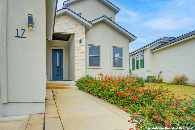 Image 2 of 48 For 17 Liser Glen