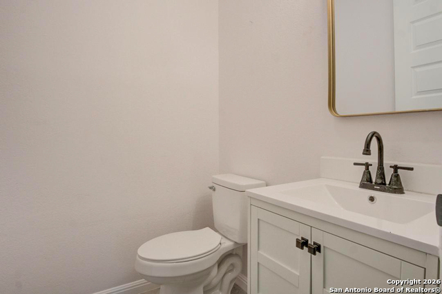 Image 20 of 48 For 17 Liser Glen