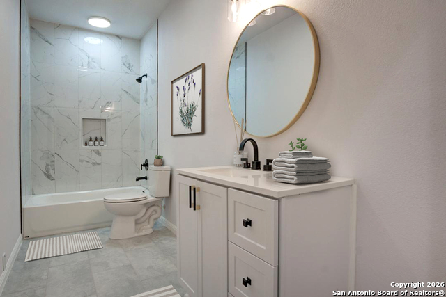 Image 32 of 48 For 17 Liser Glen