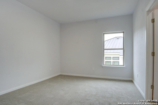 Image 35 of 48 For 17 Liser Glen