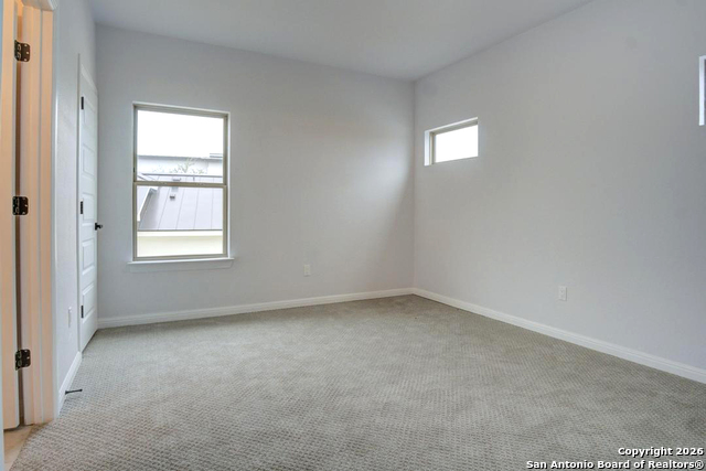 Image 37 of 48 For 17 Liser Glen