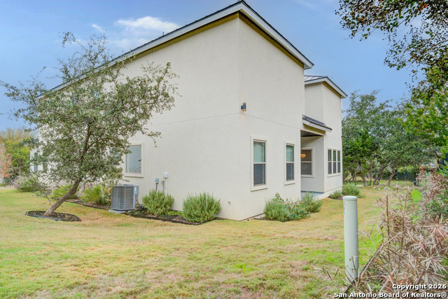 Image 46 of 48 For 17 Liser Glen