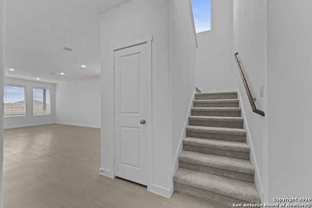 Image 8 of 34 For 1875 Nuthatch Ridge