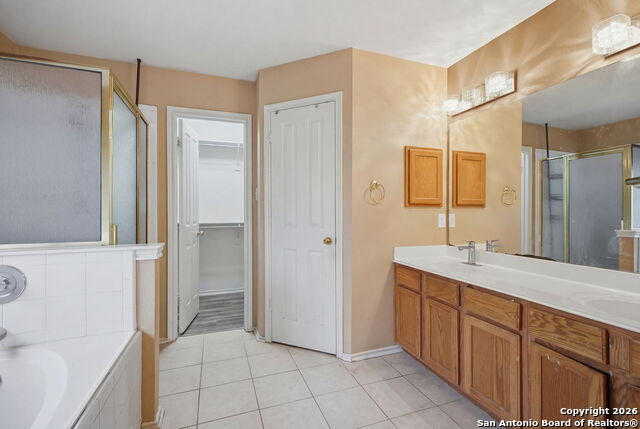 Image 16 of 31 For 21714 Cliff View