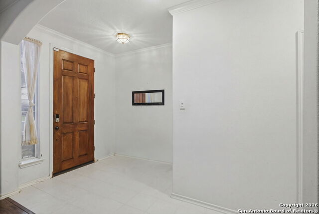 Image 7 of 31 For 21714 Cliff View