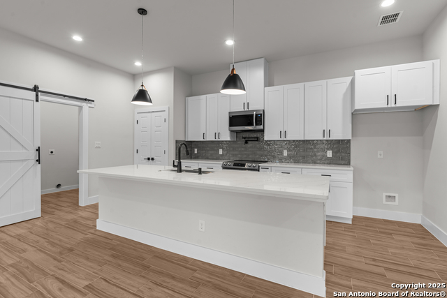 Image 5 of 10 For 103 Robert Sloan