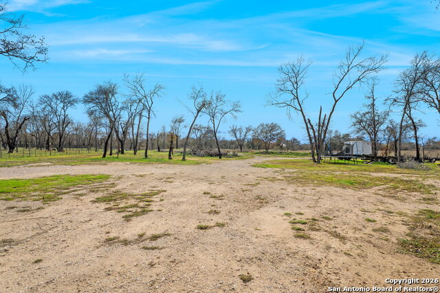 Image 26 of 30 For 445 Savannah Ridge