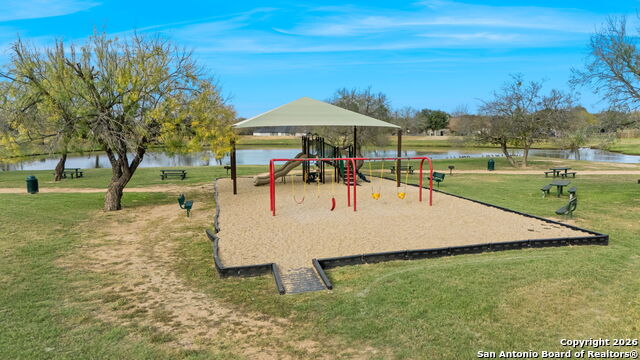 Image 29 of 30 For 445 Savannah Ridge