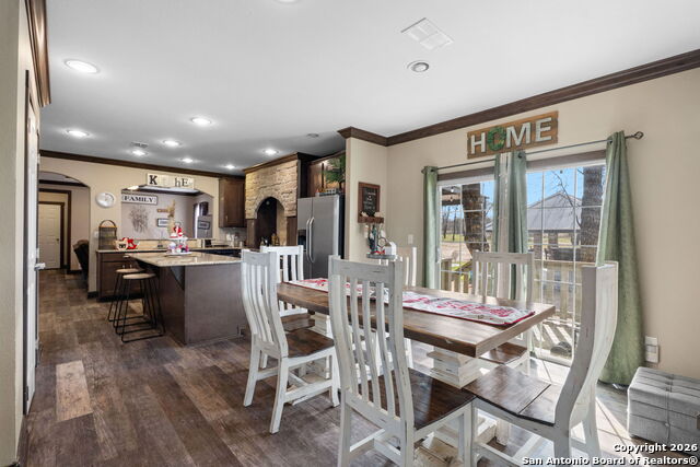 Image 9 of 30 For 445 Savannah Ridge