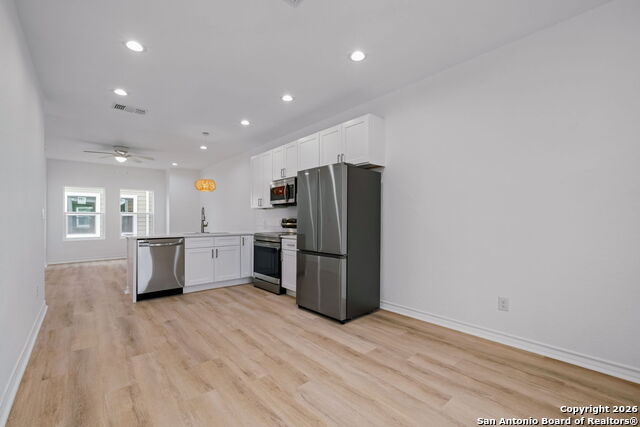 Listing photo id 24 for 1510 Walters #101,102 S