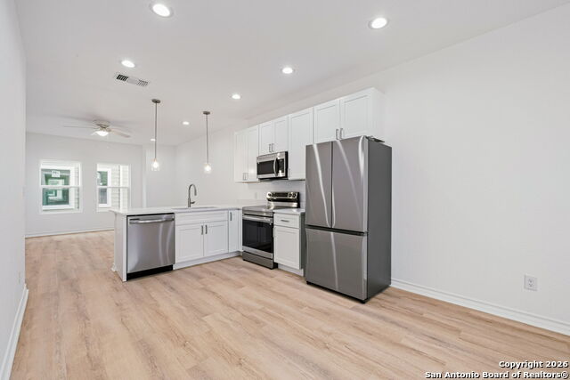 Listing photo id 8 for 1510 Essex St 101,102 S