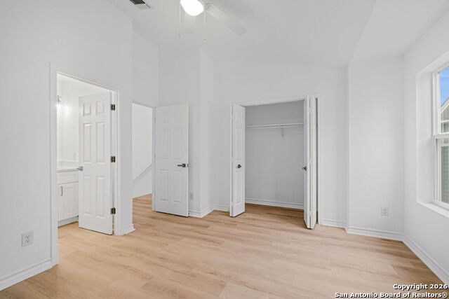 Listing photo id 11 for 1510 Essex St 101,102 S