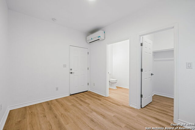 Listing photo id 18 for 1303 Essex St 201,202