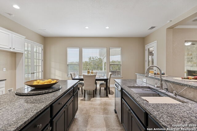 Listing photo id 13 for 2194 Ranch Loop