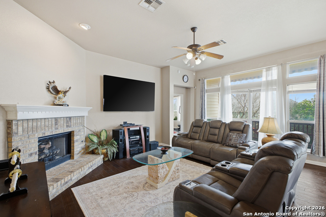 Image 14 of 47 For 1402 Mesa Crk