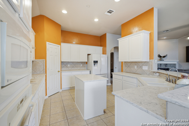 Image 20 of 47 For 1402 Mesa Crk