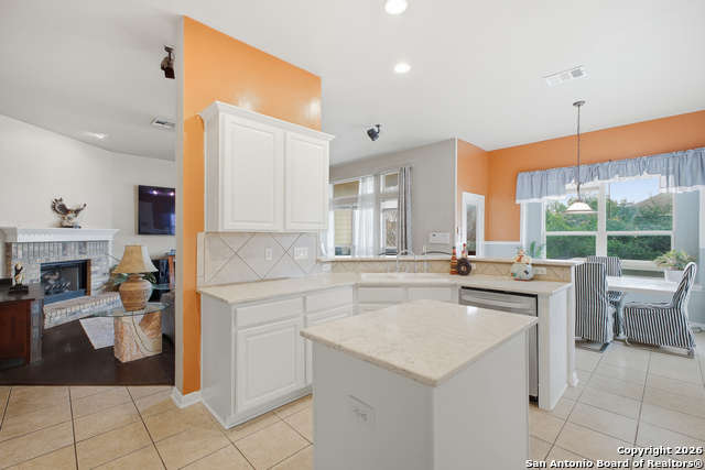 Image 21 of 47 For 1402 Mesa Crk