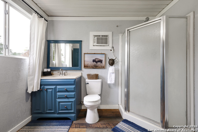 Image 26 of 34 For 9950 Fm 471  