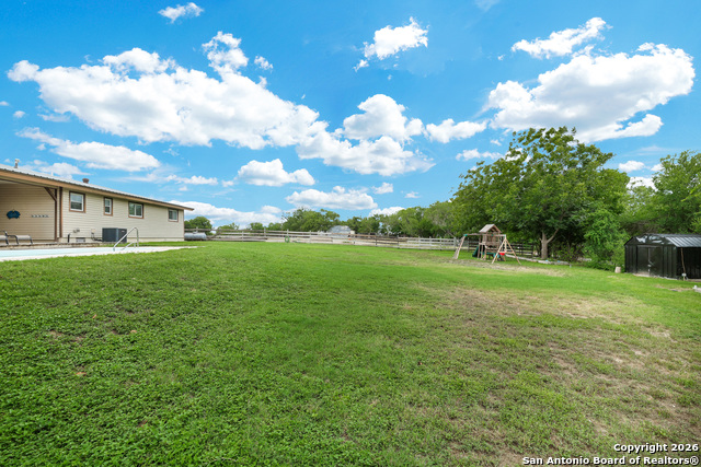 Image 31 of 34 For 9950 Fm 471  