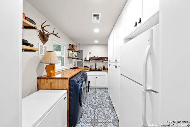 Image 17 of 100 For 27150 Karsch Rd