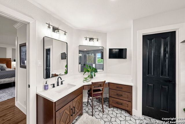 Image 28 of 100 For 27150 Karsch Rd