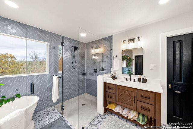 Image 29 of 100 For 27150 Karsch Rd