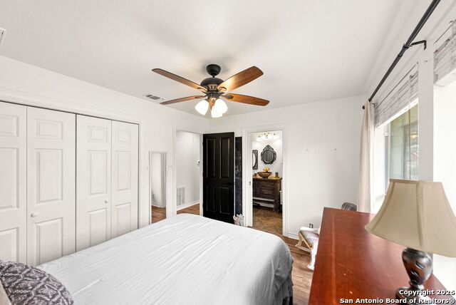 Image 37 of 100 For 27150 Karsch Rd