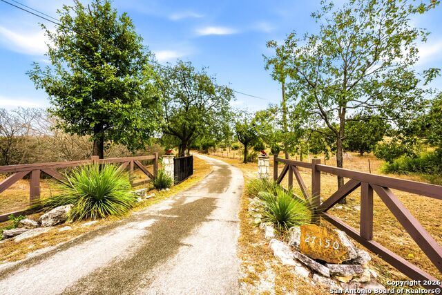 Image 58 of 100 For 27150 Karsch Rd