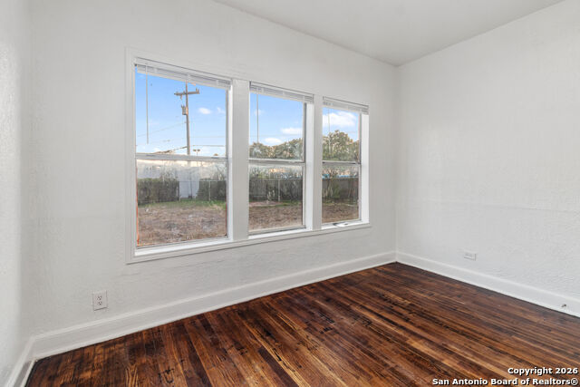 Image 14 of 16 For 1630 Rosewood W B