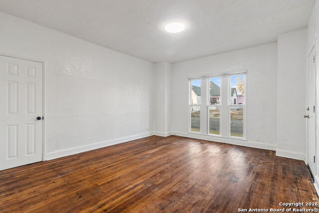 Image 4 of 16 For 1630 Rosewood W B