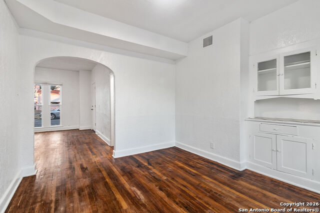 Image 7 of 16 For 1630 Rosewood W B